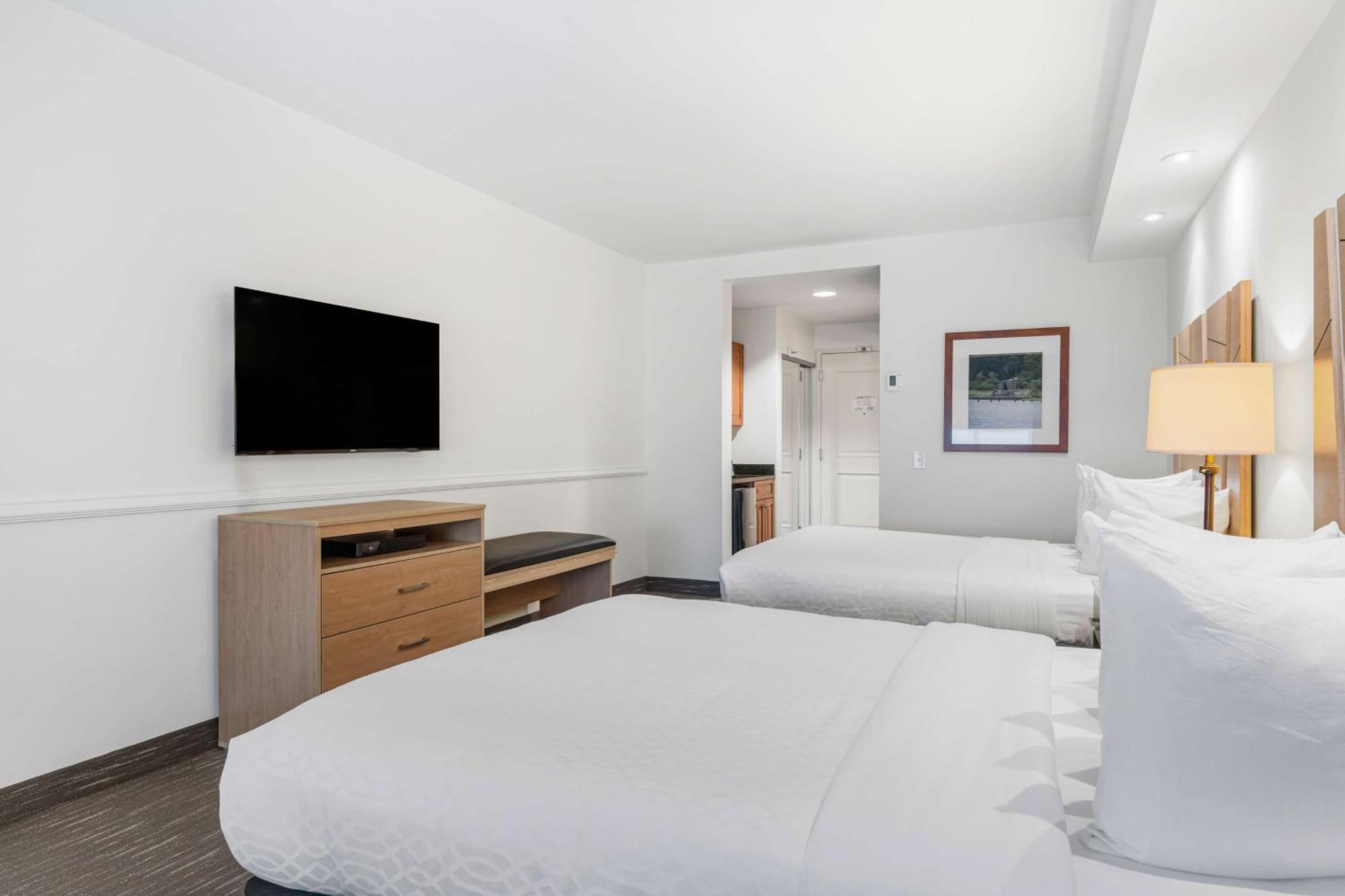 לילנד Best Western Plus Westgate Inn And Suites מראה חיצוני תמונה